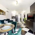 The With Balcony And Ac Warsaw